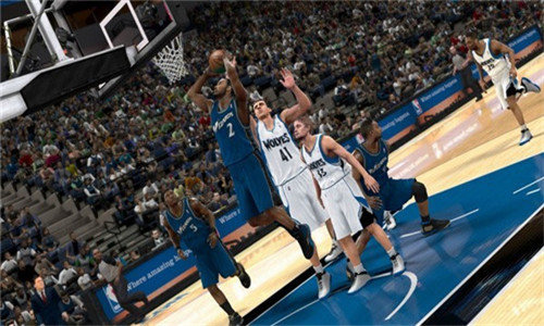 NBA2K11十三项修改器