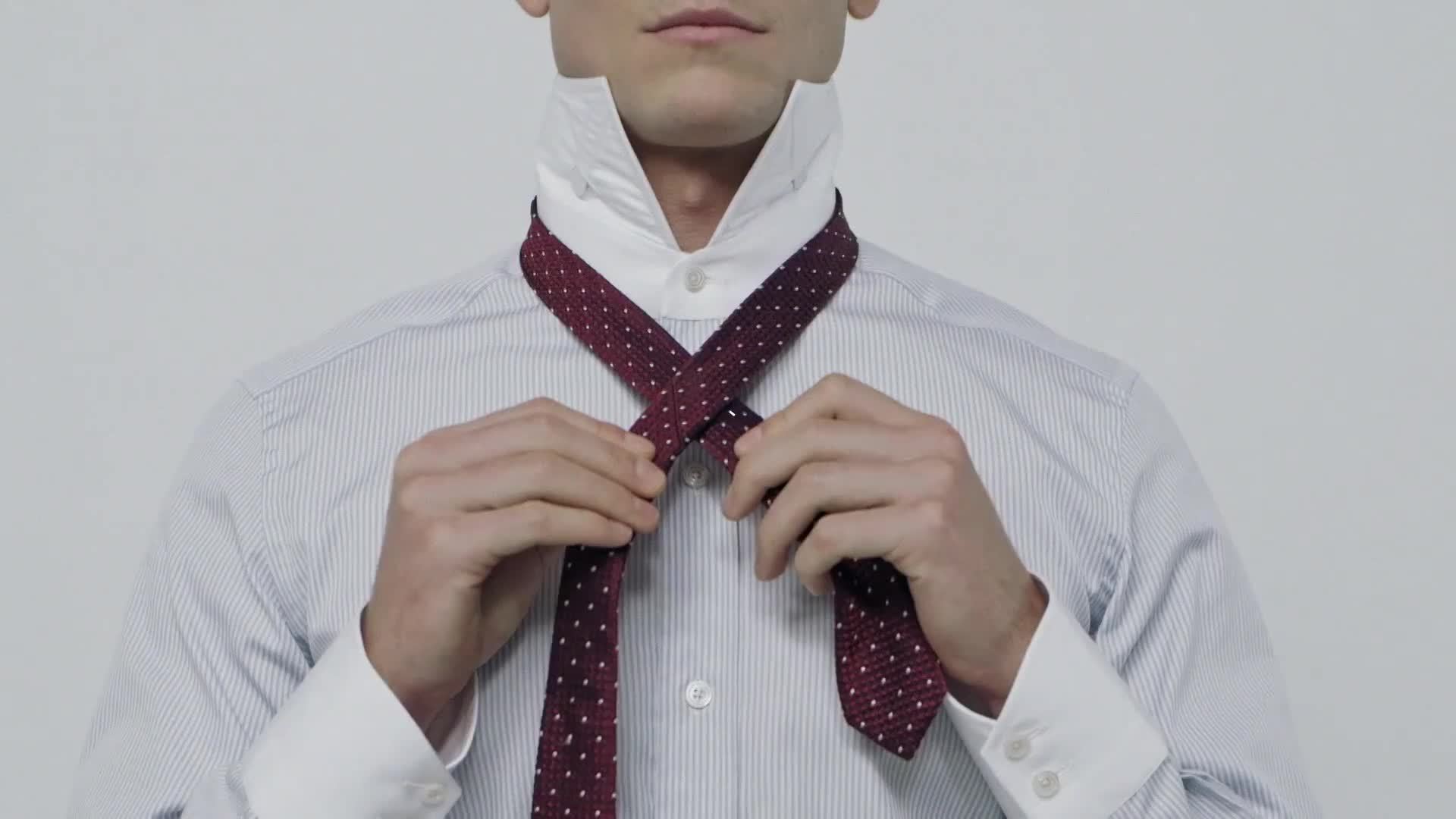 打领带教程只需四步图解-最简单的打领带教程慢动作分解-173软件站